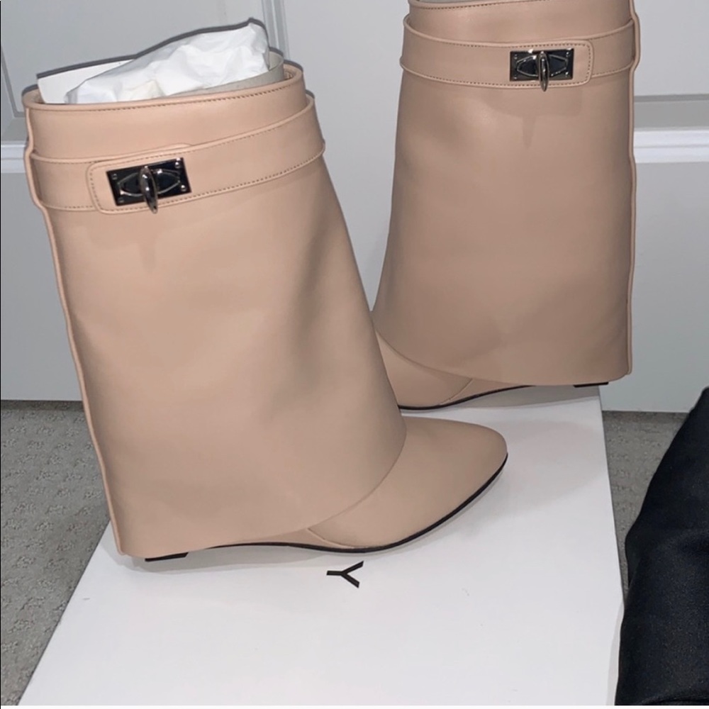 Women’s Givenchy Shark Boot